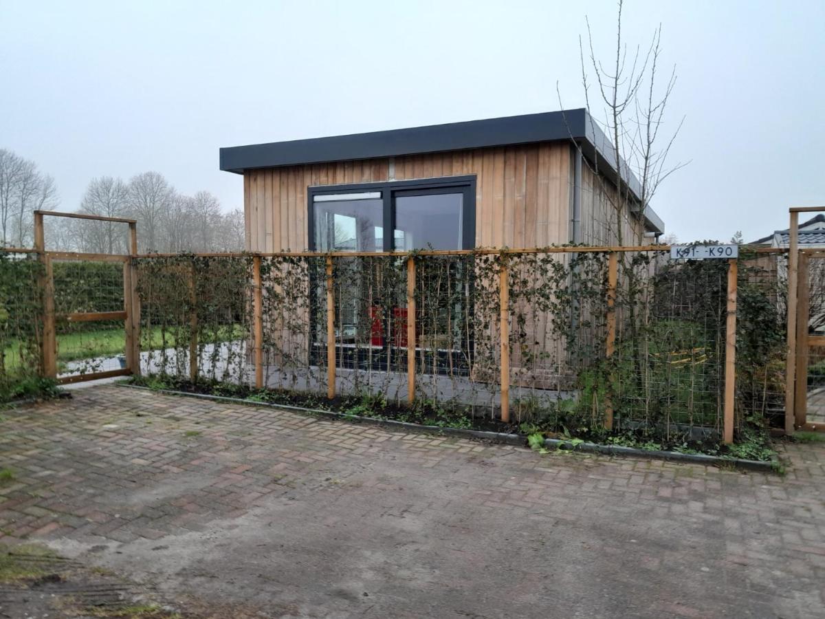 Luxe 5 Persoons Bungalow Op Rustig Vakantiepark Nabij Leeuwarden Dronrijp Exterior photo